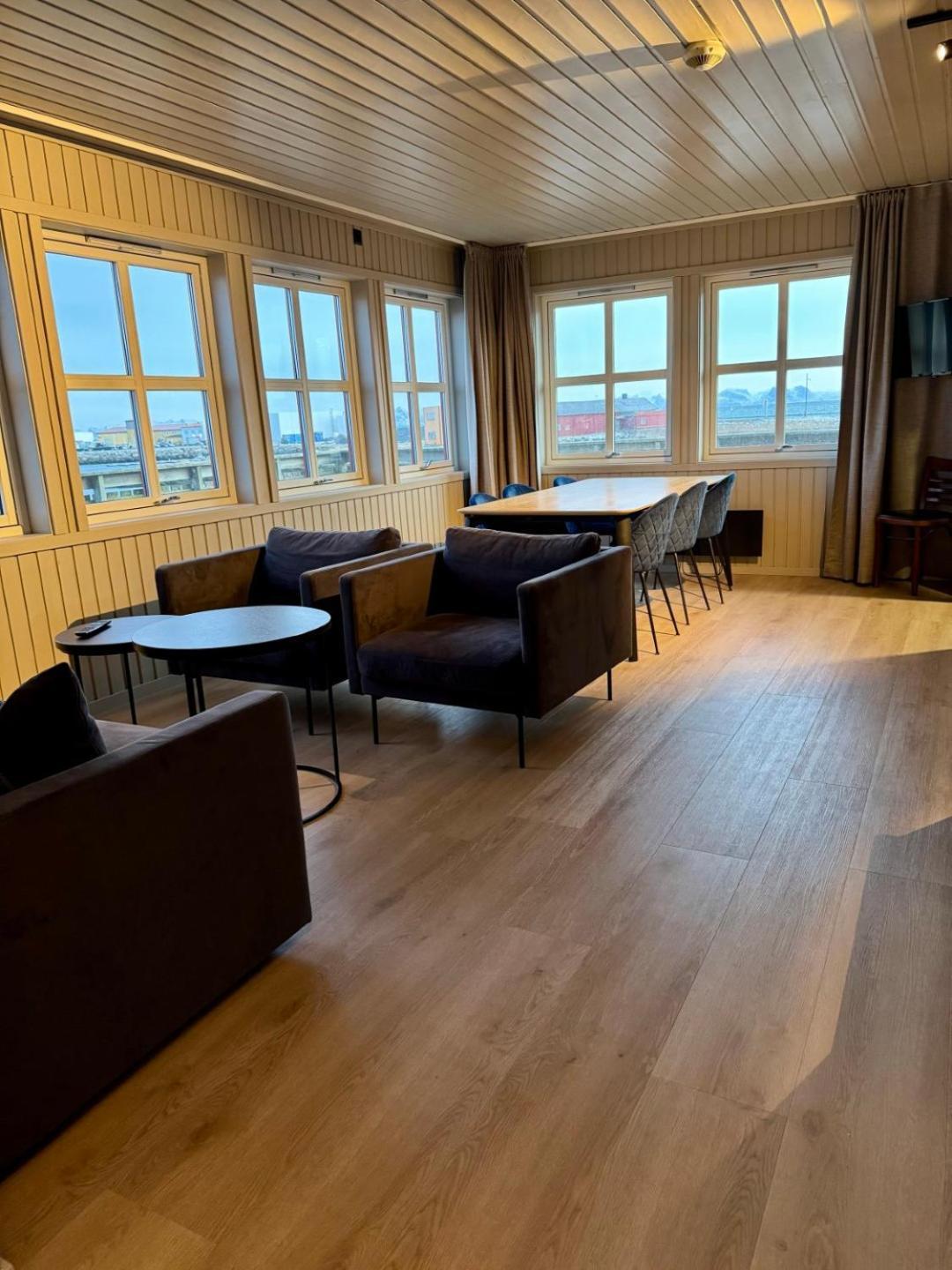 Gronnbuene Rorbu Hotel 안데네스 외부 사진