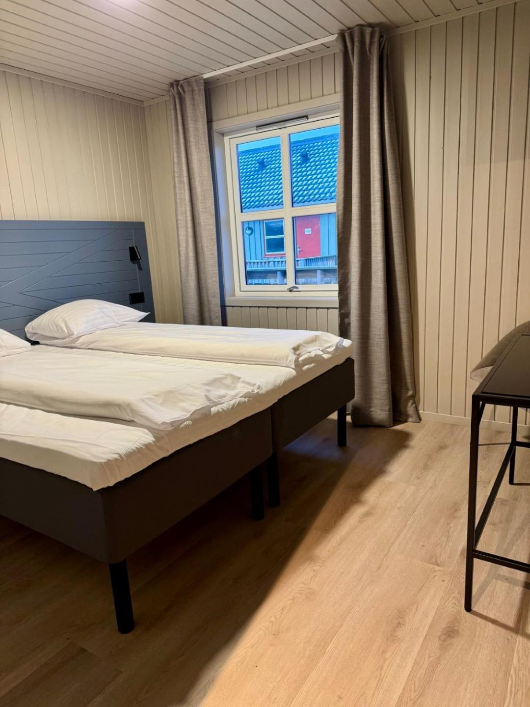 Gronnbuene Rorbu Hotel 안데네스 외부 사진