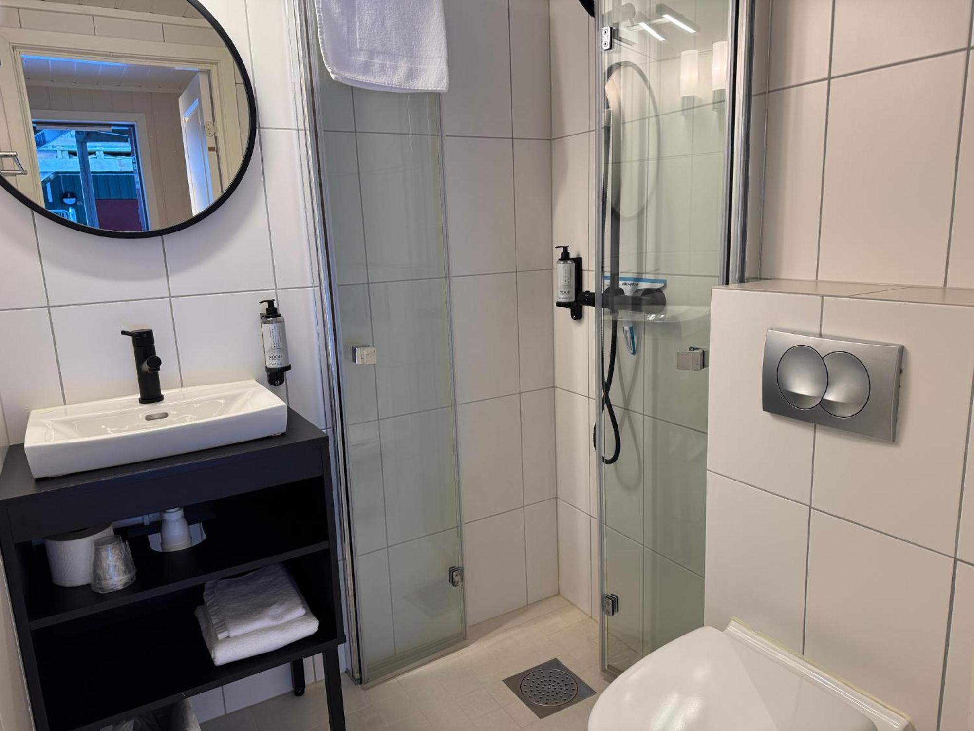Gronnbuene Rorbu Hotel 안데네스 외부 사진